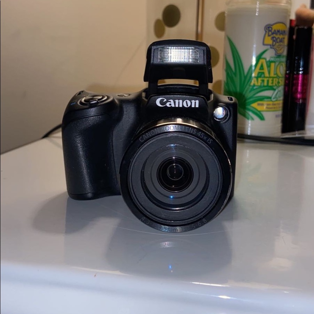 Canon power shot Bluetooth camera